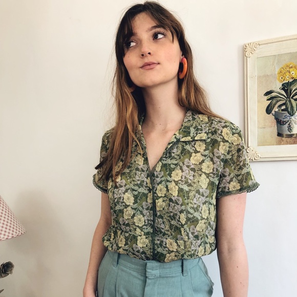 Sheer Vintage Lace Meadow Top - Picture 3 of 8